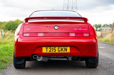 Lot 31 - 1999 Alfa Romeo GTV