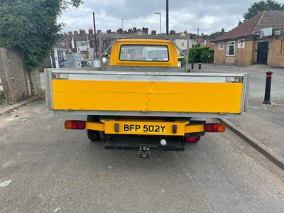 Lot 71 - 1983 Ford Transit Flatbed