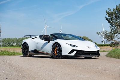 Lot 47 - 2019 Lamborghini Huracan Performante Spyder