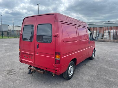 Lot 74 - 1990 Ford Transit 120 Panel Van