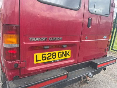 Lot 72 - 1993 Ford Transit 120 Custom Panel Van