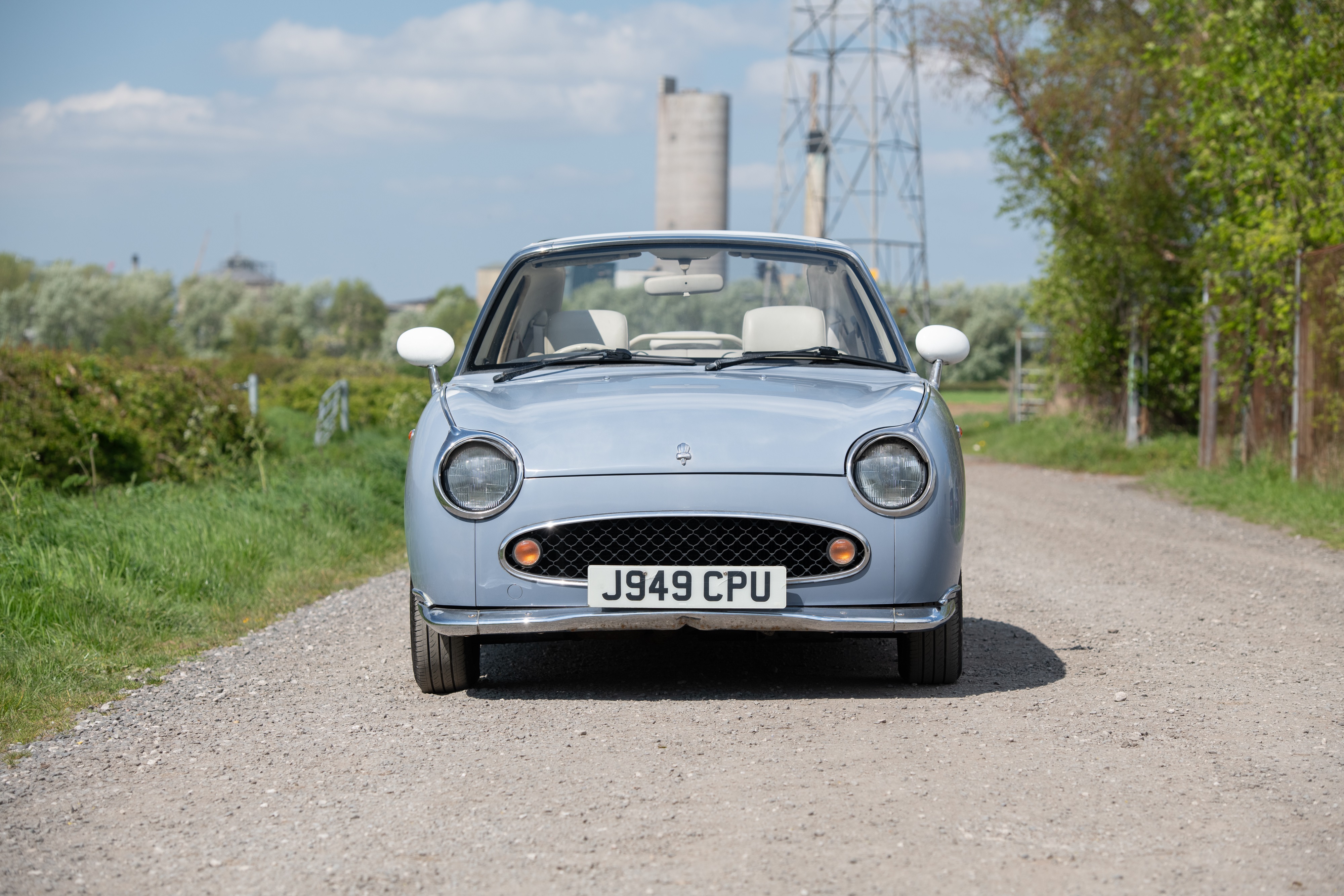 Lot 1 - 1992 Nissan Figaro