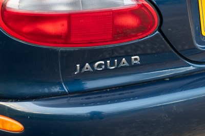 Lot 2 - 1999 Jaguar XKR Convertible