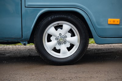 Lot 1998 Volkswagen Transporter T2