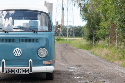 Lot 1998 Volkswagen Transporter T2
