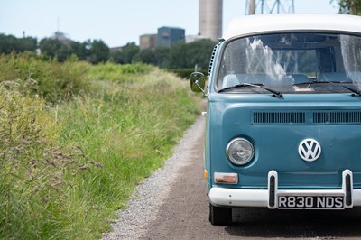 Lot 1998 Volkswagen Transporter T2