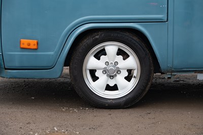 Lot 1998 Volkswagen Transporter T2