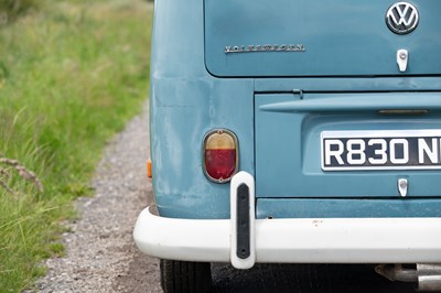 Lot 1998 Volkswagen Transporter T2