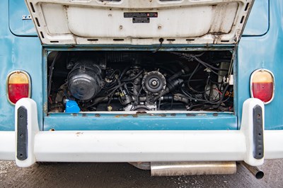 Lot 1998 Volkswagen Transporter T2