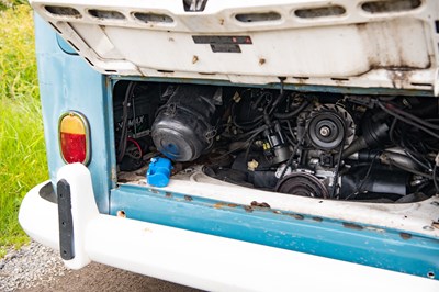 Lot 1998 Volkswagen Transporter T2