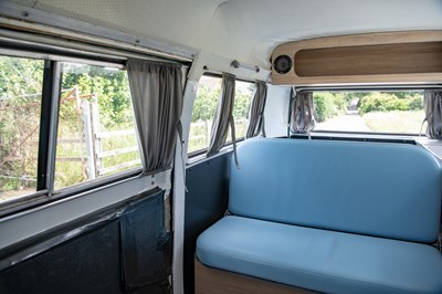 Lot 1998 Volkswagen Transporter T2