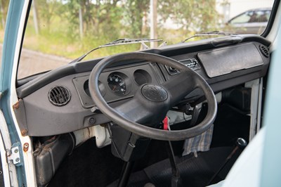 Lot 1998 Volkswagen Transporter T2