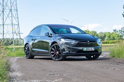 Lot 2017 Tesla Model X Performance Ludicrous