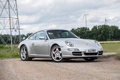 Lot 26 - 2005 Porsche 911 Carrera S