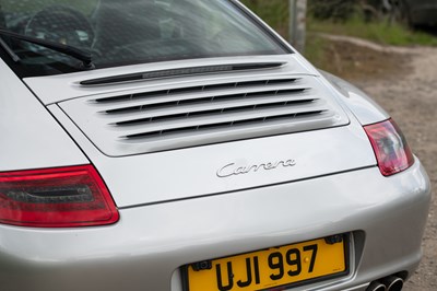 Lot 26 - 2005 Porsche 911 Carrera S