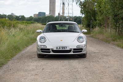 Lot 26 - 2005 Porsche 911 Carrera S
