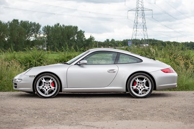 Lot 26 - 2005 Porsche 911 Carrera S