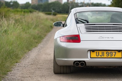 Lot 26 - 2005 Porsche 911 Carrera S