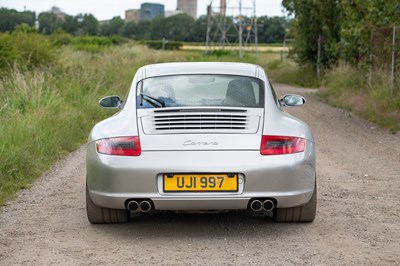 Lot 26 - 2005 Porsche 911 Carrera S