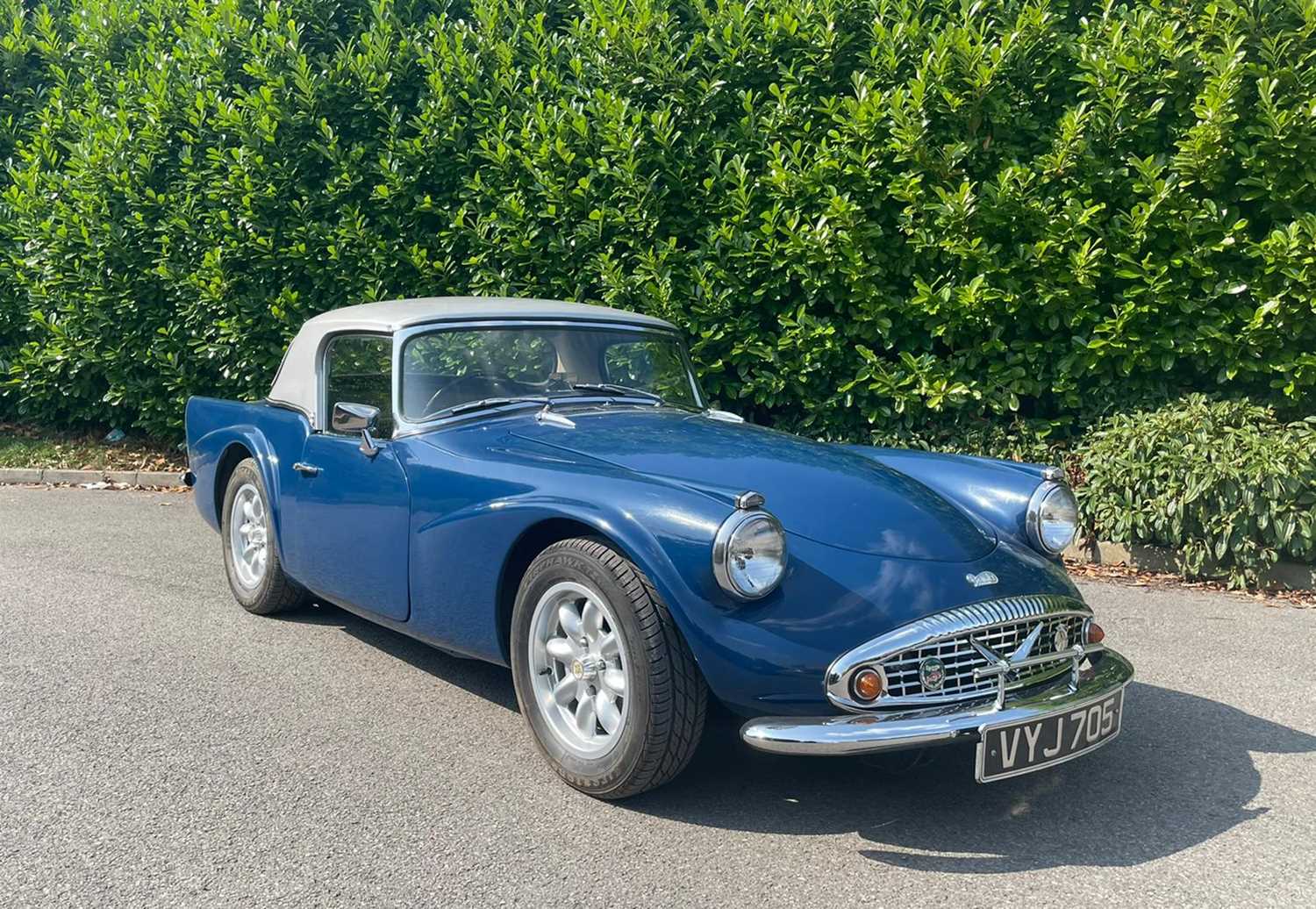 Lot 111 - 1963 Daimler SP250 Dart 'C Spec'