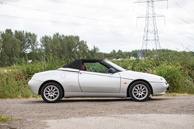 Lot 1 - 1998 Alfa Romeo Spider Lusso T-Spark