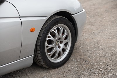 Lot 1 - 1998 Alfa Romeo Spider Lusso T-Spark