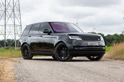 Lot 37 - 2022 Range Rover Vogue HSE