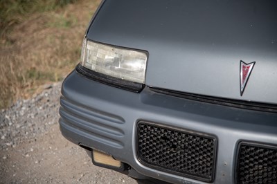 Lot 1990 Pontiac Trans Sport SE