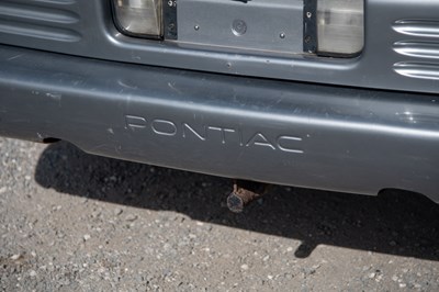 Lot 1990 Pontiac Trans Sport SE