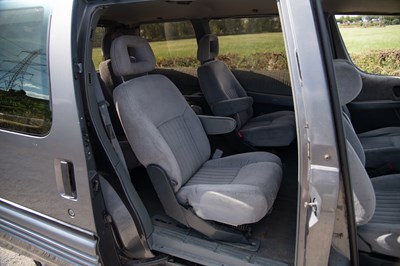 Lot 1990 Pontiac Trans Sport SE