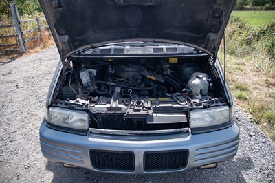 Lot 1990 Pontiac Trans Sport SE