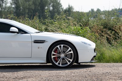 Lot 2015 Aston Martin Vantage V12 S
