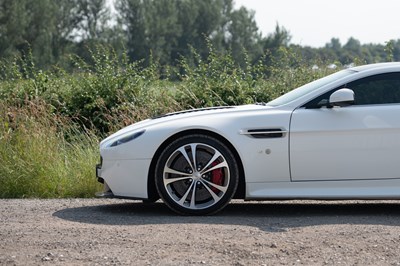 Lot 2015 Aston Martin Vantage V12 S