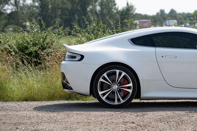 Lot 2015 Aston Martin Vantage V12 S