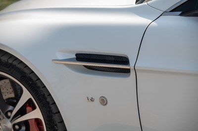 Lot 2015 Aston Martin Vantage V12 S