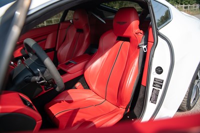 Lot 2015 Aston Martin Vantage V12 S