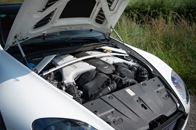 Lot 2015 Aston Martin Vantage V12 S