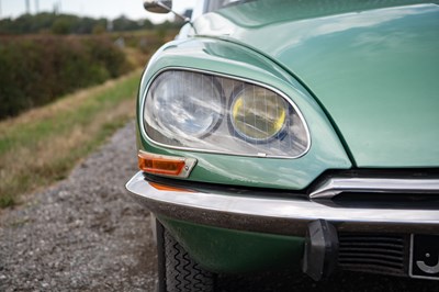 Lot 1974 Citroen D DS21