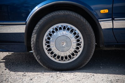 Lot 1990 Cadillac Seville