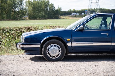 Lot 1990 Cadillac Seville