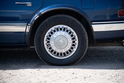 Lot 1990 Cadillac Seville
