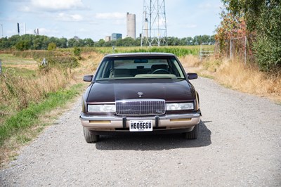 Lot 2005 Buick Riviera