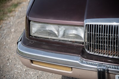 Lot 2005 Buick Riviera