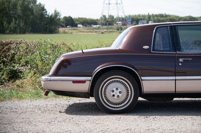 Lot 2005 Buick Riviera