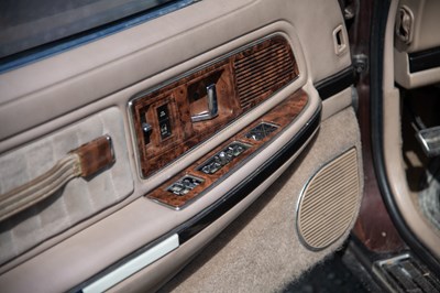 Lot 2005 Buick Riviera