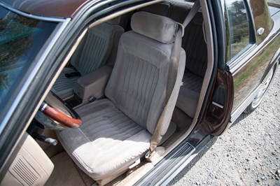 Lot 2005 Buick Riviera