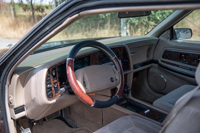 Lot 2005 Buick Riviera