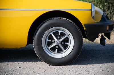 Lot 16 - 1979 MG B Roadster