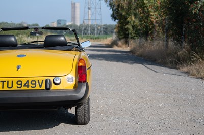 Lot 16 - 1979 MG B Roadster