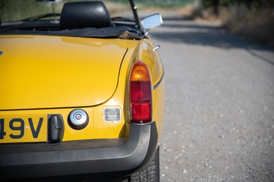 Lot 16 - 1979 MG B Roadster
